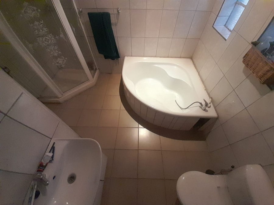 3 Bedroom Property for Sale in Bodorp North West